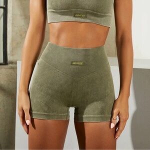 Bo+Tee Energy Seamless Ribbed Mini Shorts - Olive Acid Wash (Scrunch Bum)